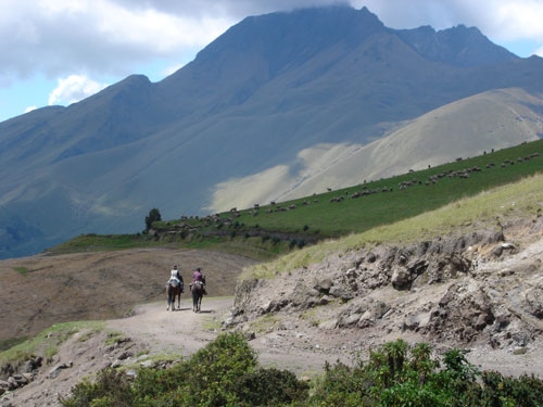 Volcano Panorama Trail