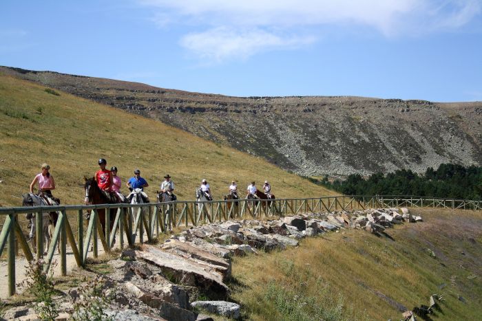 Lebaniego pilgrimage ride in the green north of Galicia